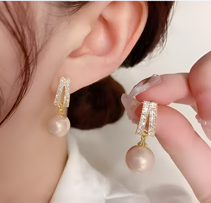 Lumière Pearl Drop Earrings
