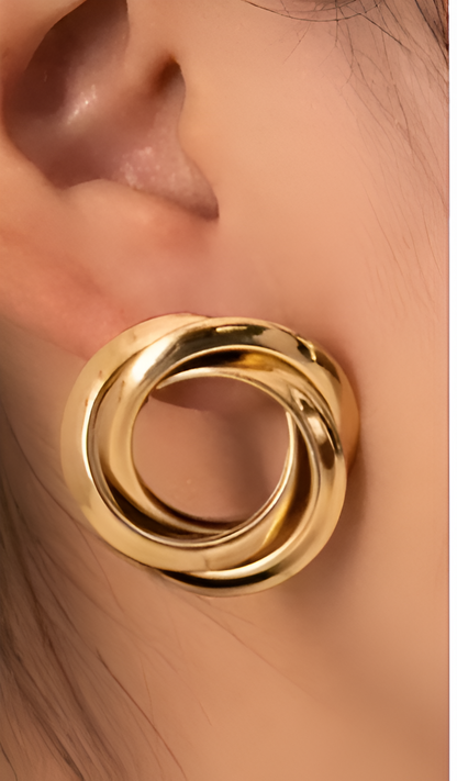 YsoraBond Crossed Oval Gold-Plated Stud