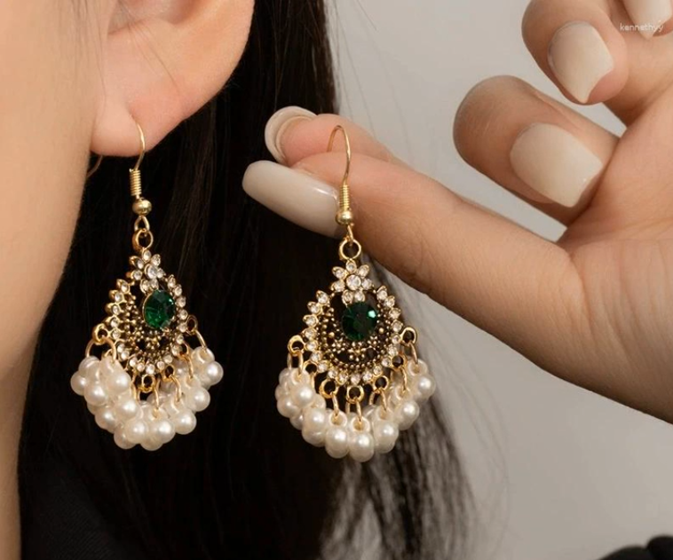 Emerald Pearl Chandbali